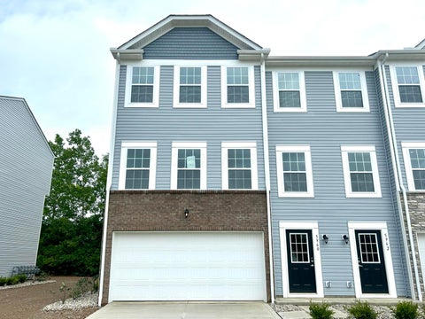 Photo of 5960 Abernathy Lane, Columbus, OH 43232 (MLS # 226040581)