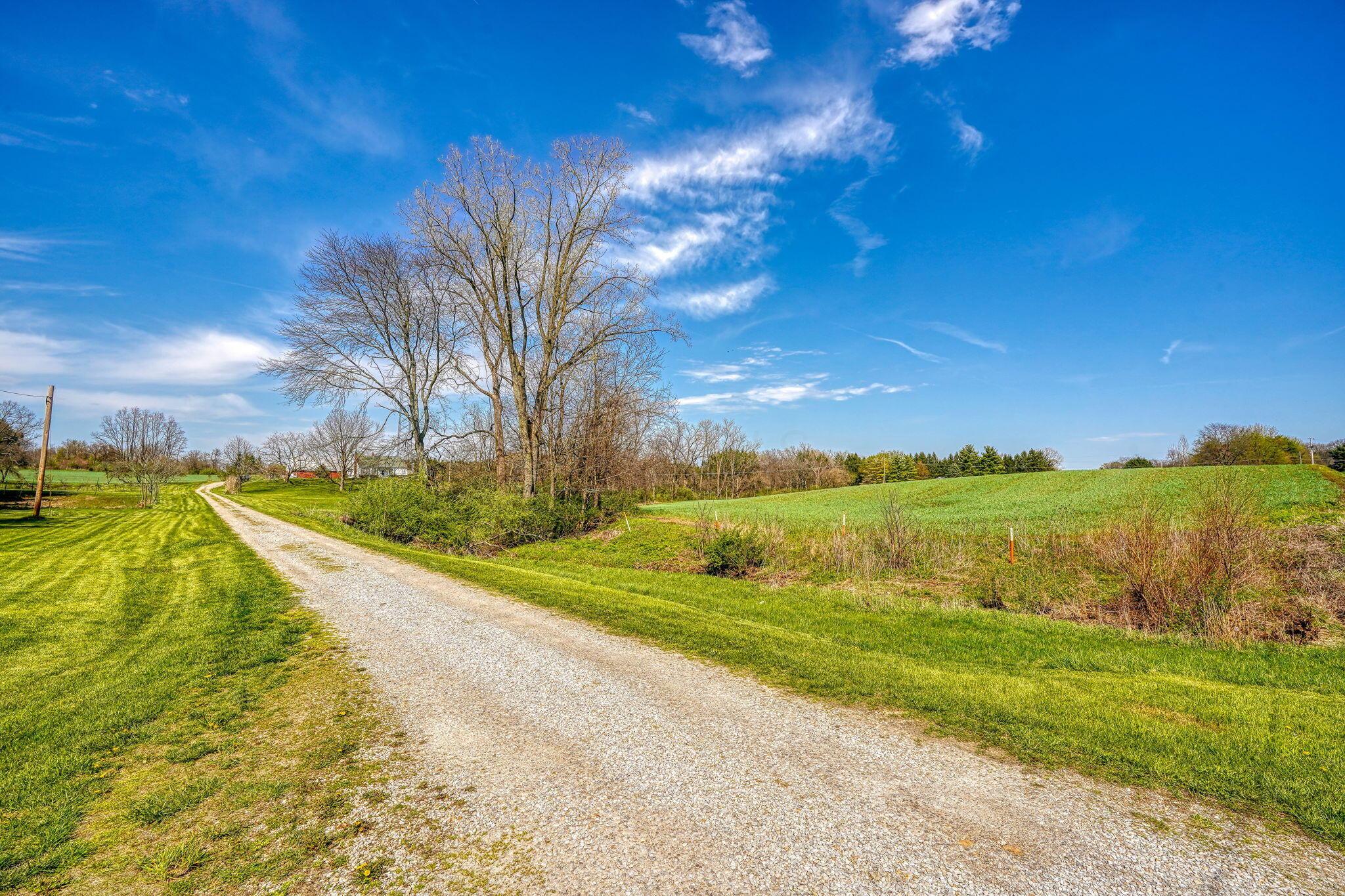 7140 Marcy Road, Lancaster, Ohio image 4