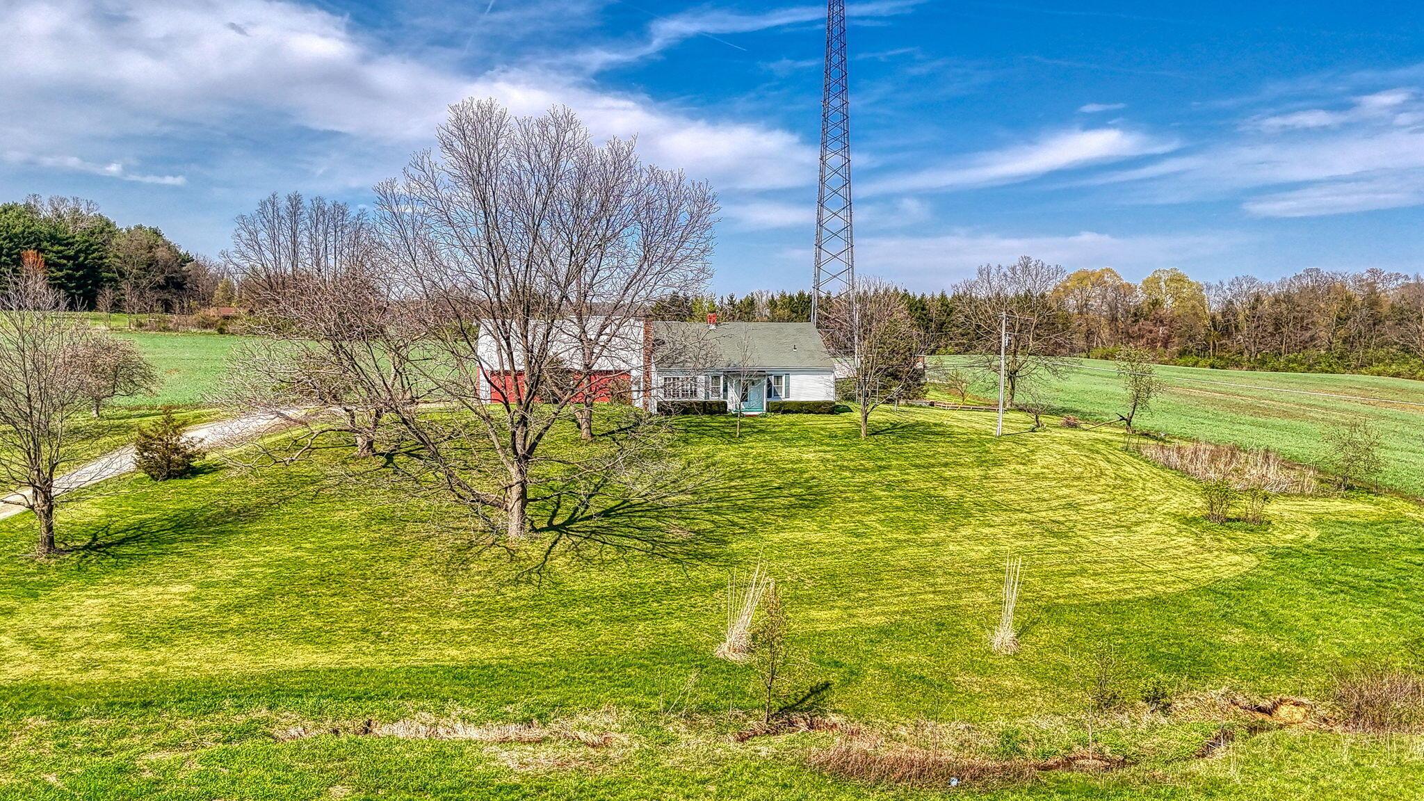 7140 Marcy Road, Lancaster, Ohio image 2