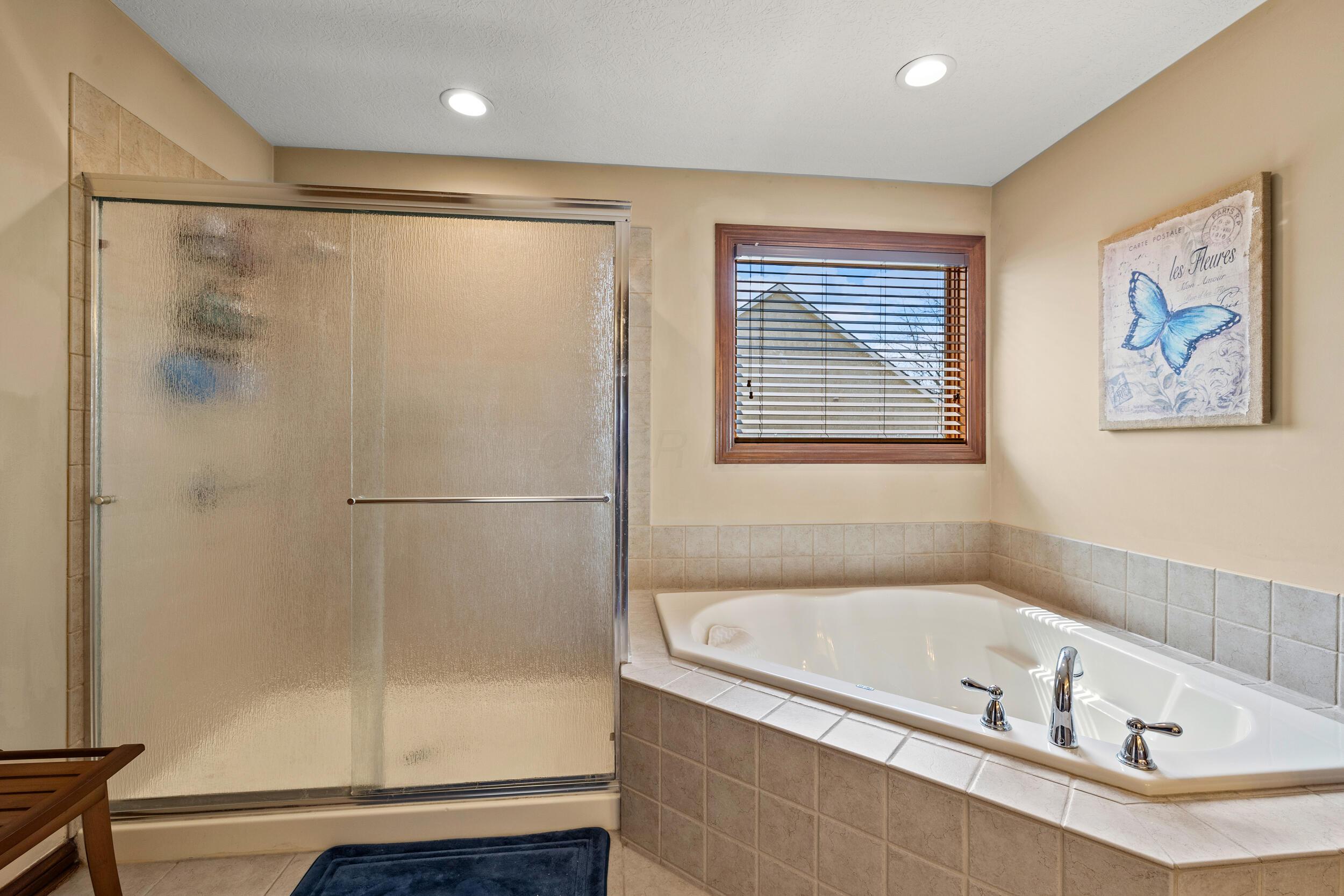 12803 Rocky Creek Drive, Pickerington, Ohio image 32