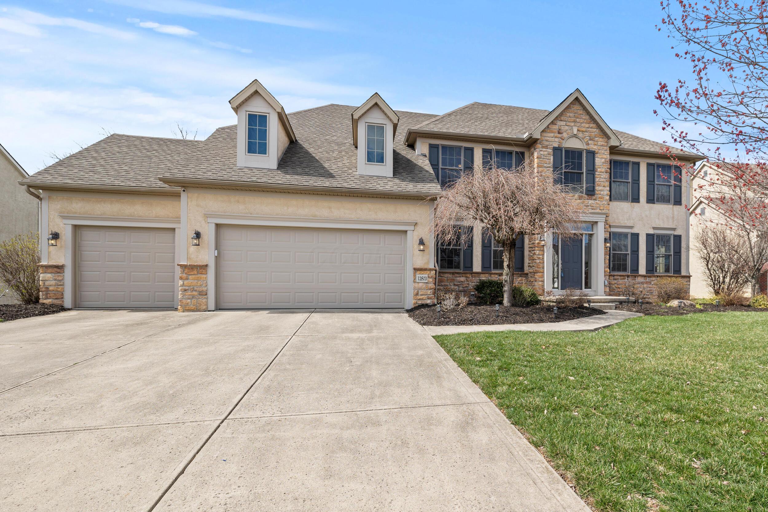 12803 Rocky Creek Drive, Pickerington, Ohio image 4
