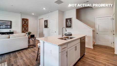 Tiny photo for 6278 Marinelli Drive South, Columbus, OH 43228 (MLS # 225022217)