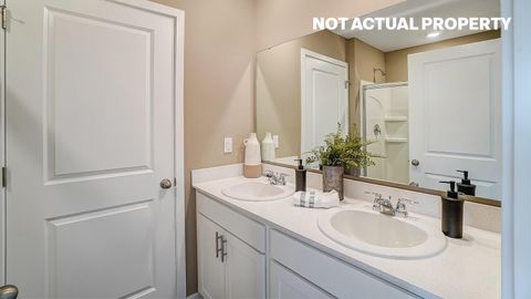 Tiny photo for 6278 Marinelli Drive South, Columbus, OH 43228 (MLS # 225022217)