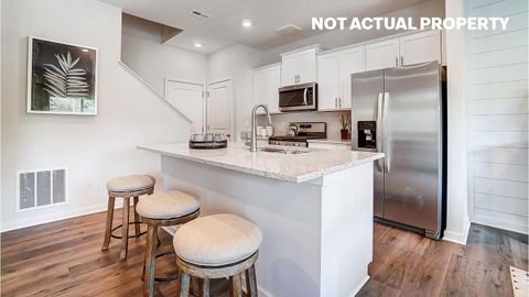 Tiny photo for 6278 Marinelli Drive South, Columbus, OH 43228 (MLS # 225022217)