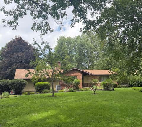 Photo of 3686 Skyline Drive, Columbus, OH 43235 (MLS # 226031120)