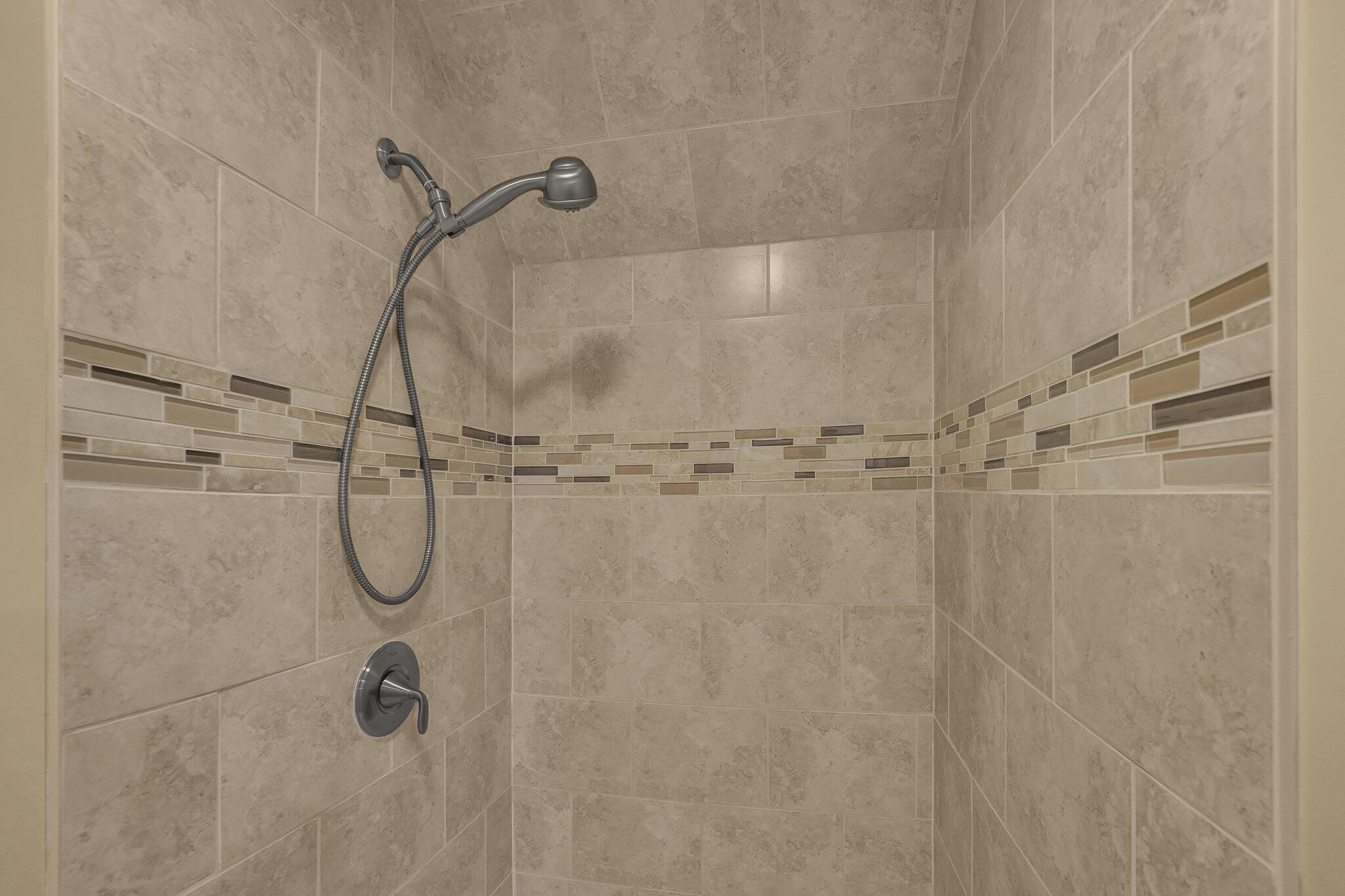 4657 Prestige Lane, Hilliard, Ohio image 36