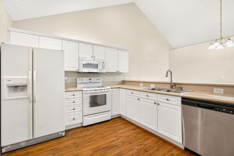 Tiny photo for 101 Shadymere Lane 2 #2, Columbus, OH 43213 (MLS # 226039297)