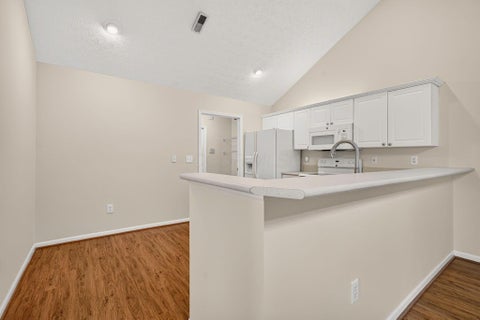 Tiny photo for 101 Shadymere Lane 2 #2, Columbus, OH 43213 (MLS # 226039297)