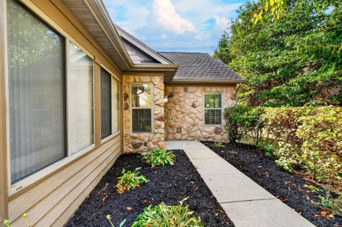Tiny photo for 101 Shadymere Lane 2 #2, Columbus, OH 43213 (MLS # 226039297)