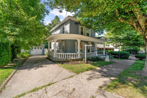 Photo of 127 E Elm Street, Granville, OH 43023 (MLS # 226039031)