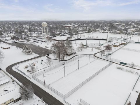 Tiny photo for 4372 Robin Street, Grove City, OH 43123 (MLS # 225044661)