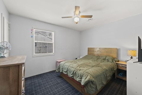 Tiny photo for 4372 Robin Street, Grove City, OH 43123 (MLS # 225044661)