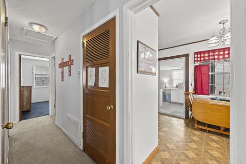 Tiny photo for 4372 Robin Street, Grove City, OH 43123 (MLS # 225044661)