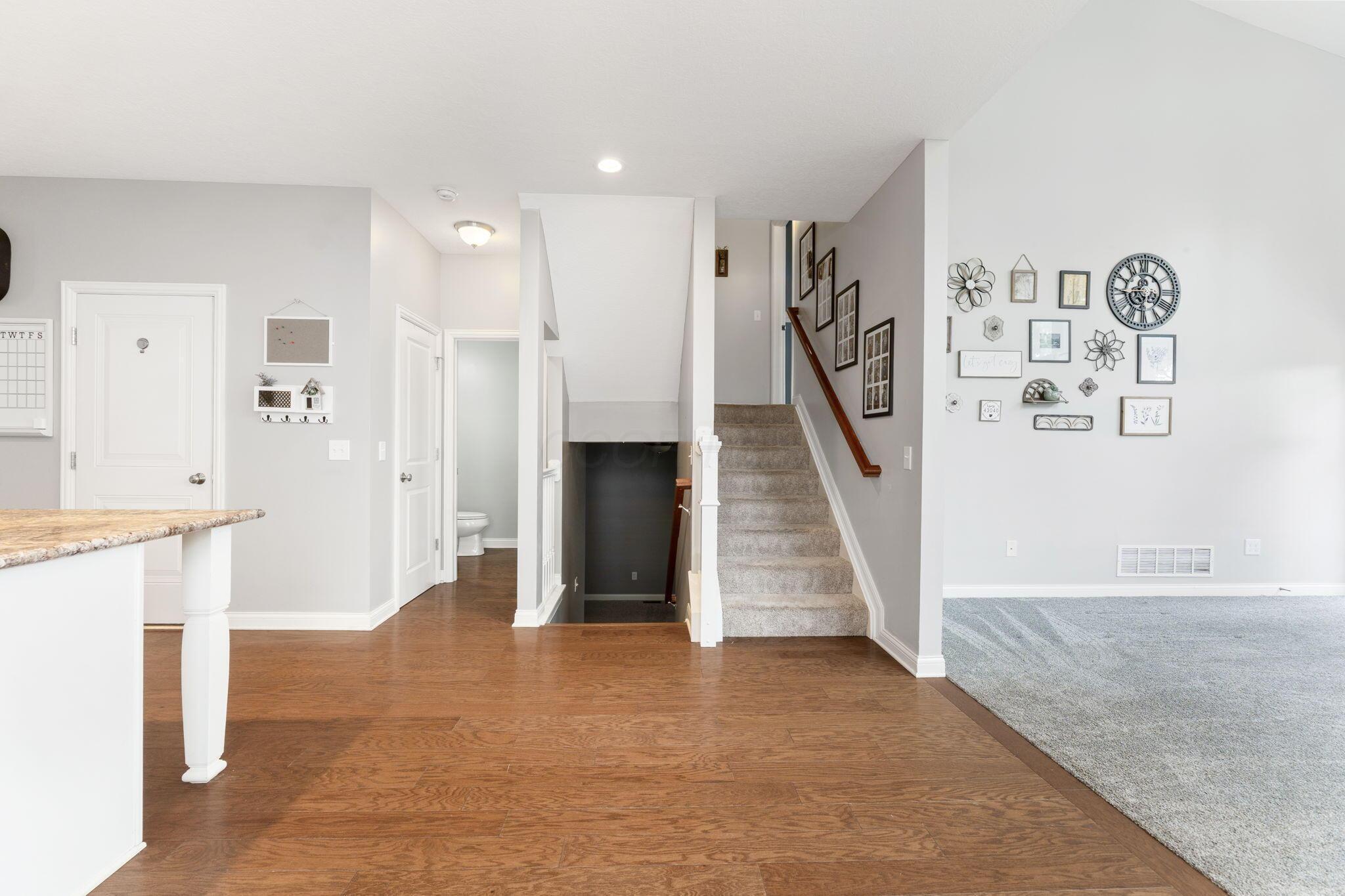 646 Black Hawk Drive, Marysville, Ohio image 14