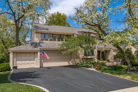 Photo of 5392 Aryshire Drive, Dublin, OH 43017 (MLS # 226015818)
