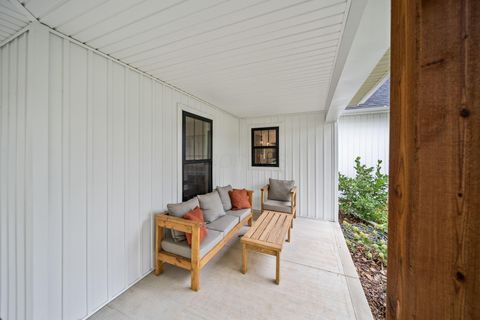 Tiny photo for 277 Sulphur Spring Road, Chillicothe, OH 45601 (MLS # 225037351)