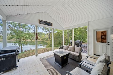 Tiny photo for 277 Sulphur Spring Road, Chillicothe, OH 45601 (MLS # 225037351)