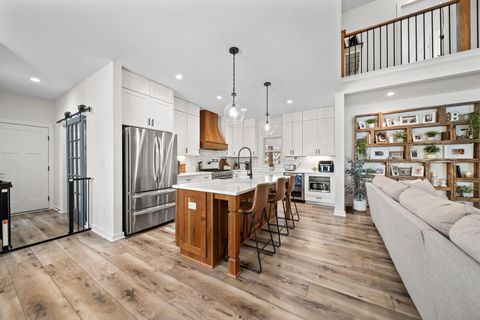 Tiny photo for 277 Sulphur Spring Road, Chillicothe, OH 45601 (MLS # 225037351)