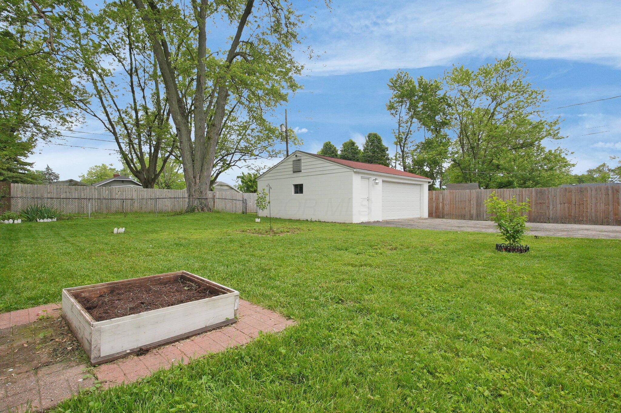 1936 Case Road, Columbus, Ohio image 34