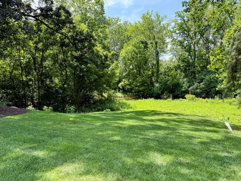 Tiny photo for 135 Serran Drive, Columbus, OH 43230 (MLS # 225044628)