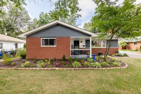 Tiny photo for 135 Serran Drive, Columbus, OH 43230 (MLS # 225044628)