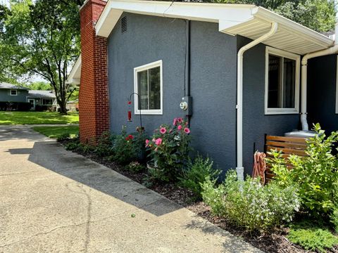 Tiny photo for 135 Serran Drive, Columbus, OH 43230 (MLS # 225044628)