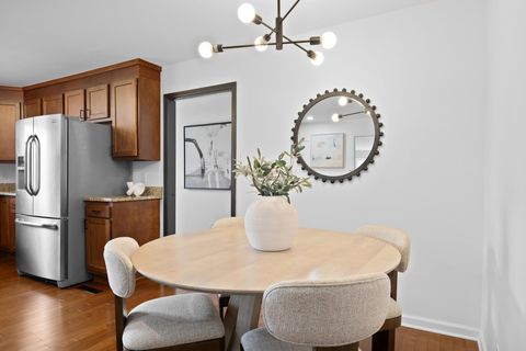 Tiny photo for 1463 Wakefield Court E, Columbus, OH 43209 (MLS # 226022853)