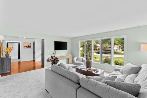 Tiny photo for 1463 Wakefield Court E, Columbus, OH 43209 (MLS # 226022853)
