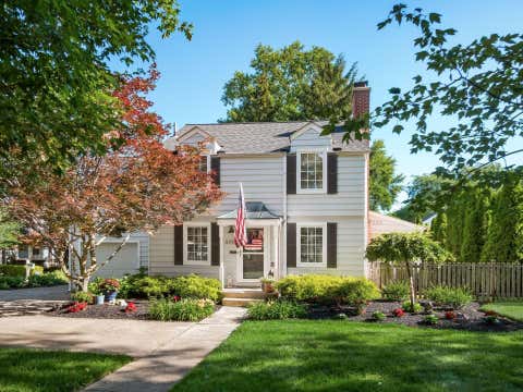 Photo for 398 E Dublin Granville Road