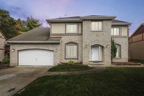 Photo of 1960 Haverton Drive, Reynoldsburg, OH 43068 (MLS # 225041877)