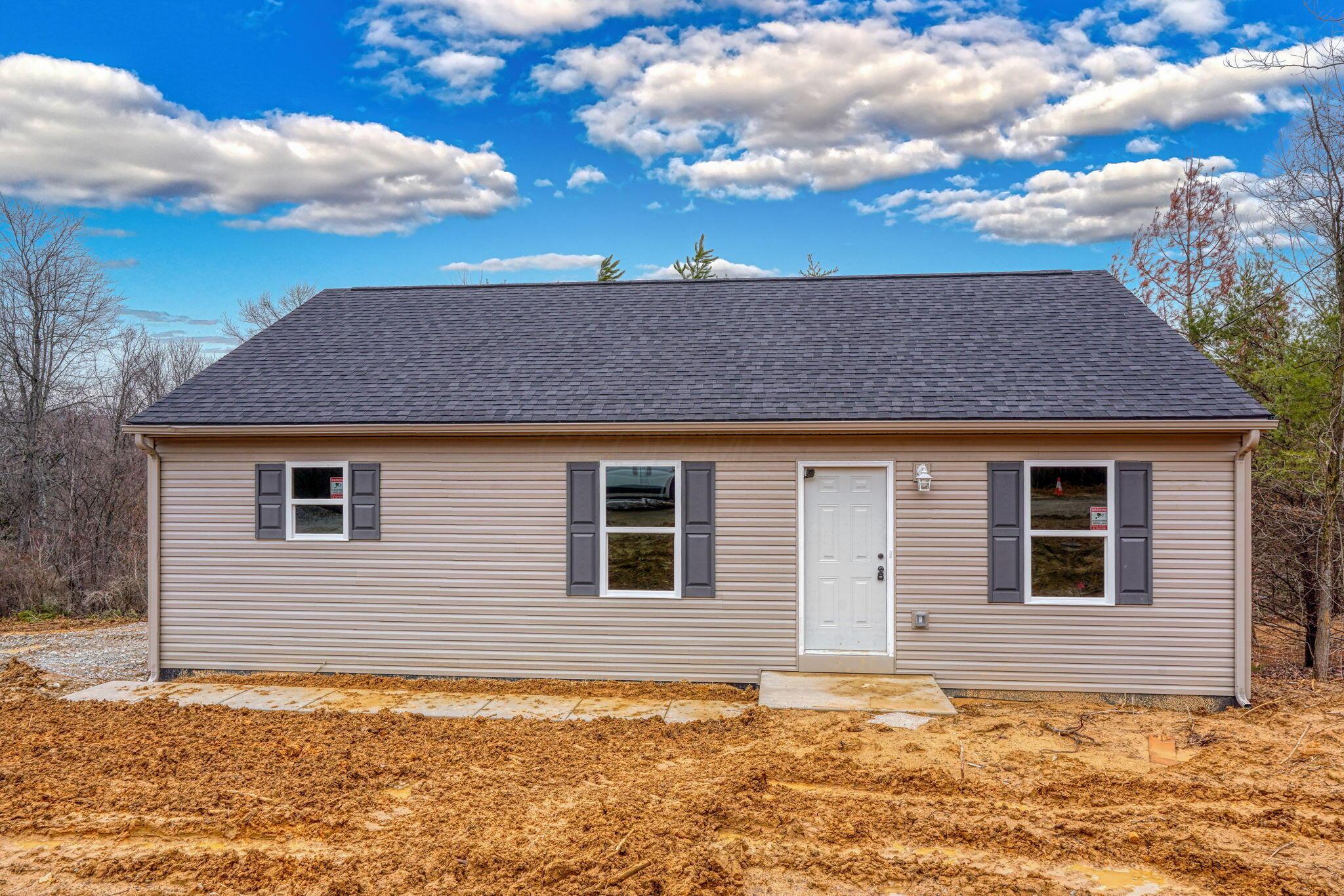 337 Elm Street, New Straitsville, Ohio image 2