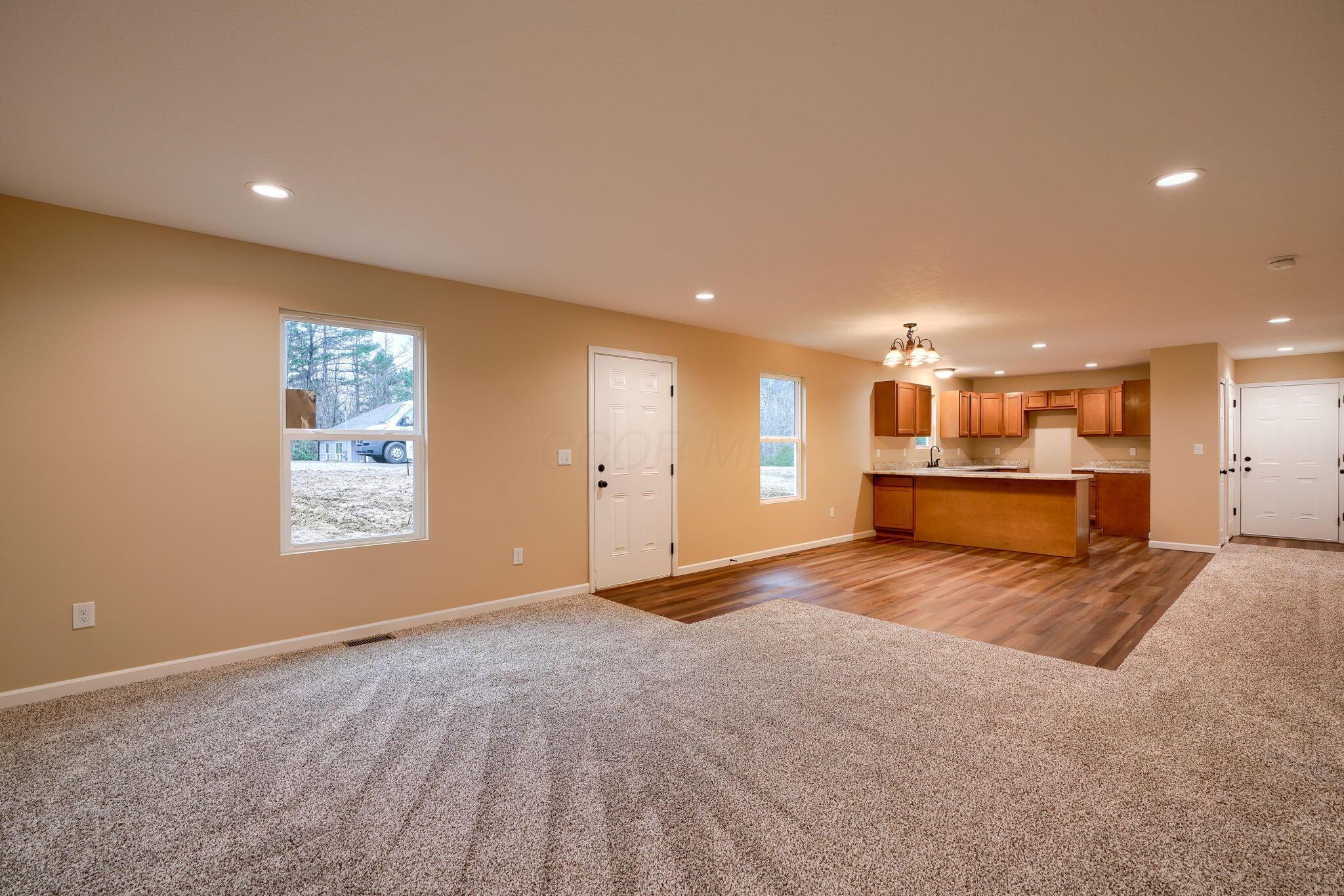 337 Elm Street, New Straitsville, Ohio image 13
