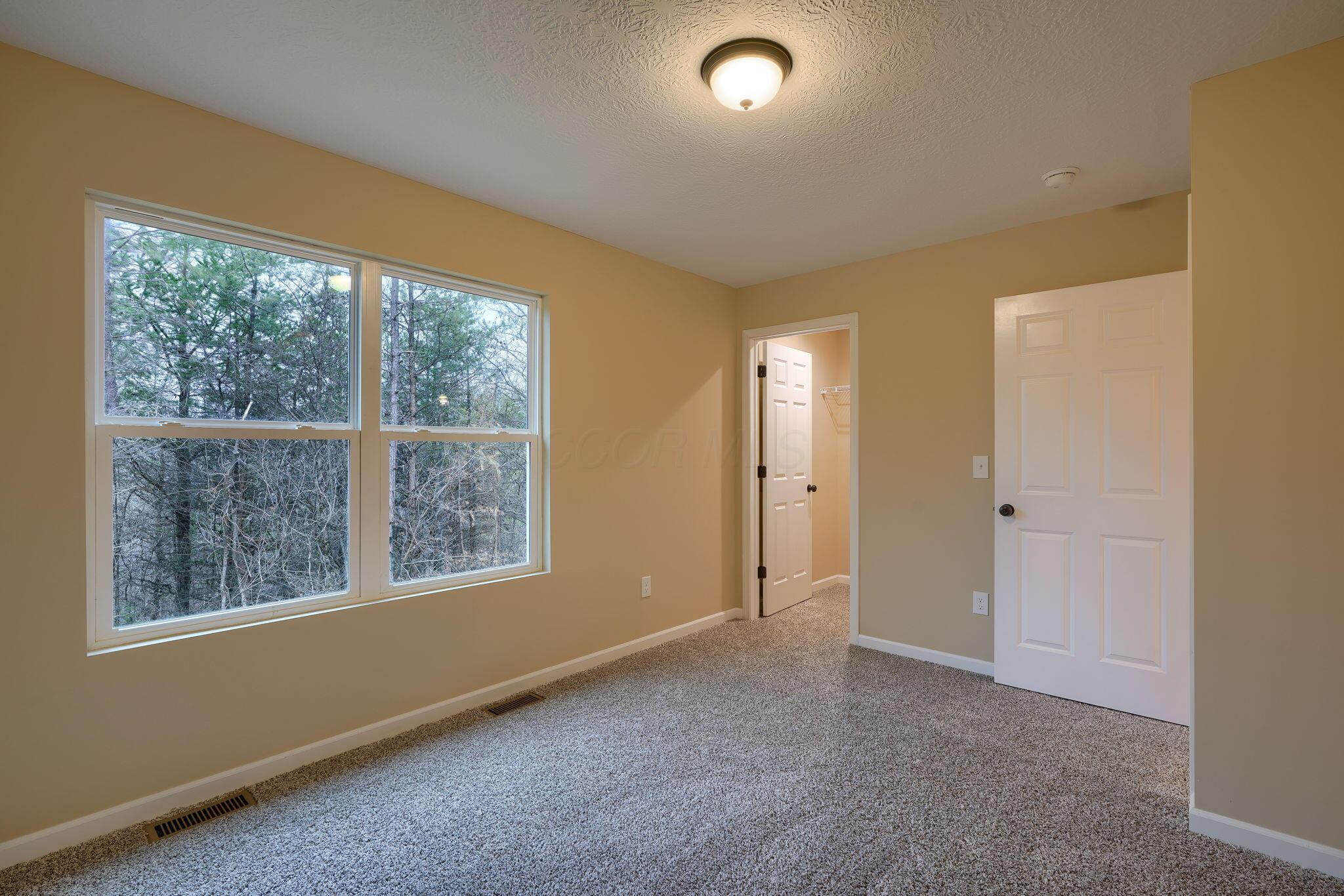 337 Elm Street, New Straitsville, Ohio image 31