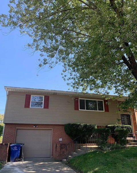 Tiny photo for 3352 Norwalk Road, Columbus, OH 43207 (MLS # 226031652)