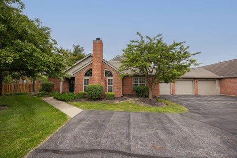 Condo For Sale - 3886 Sandstone Circle<br/> Powell, OH 43065