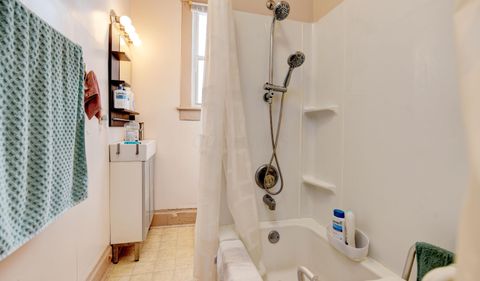 Photo of 1441 E Long Street A,B,C,D #A,B,C,D, Columbus, OH 43203 (MLS # 226004795)