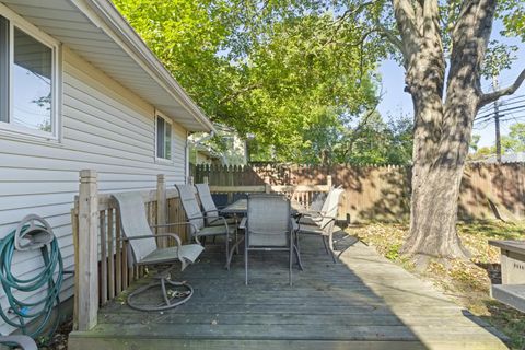 Tiny photo for 1452 Burnley Square N, Columbus, OH 43229 (MLS # 225037383)