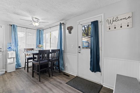 Tiny photo for 1452 Burnley Square N, Columbus, OH 43229 (MLS # 225037383)