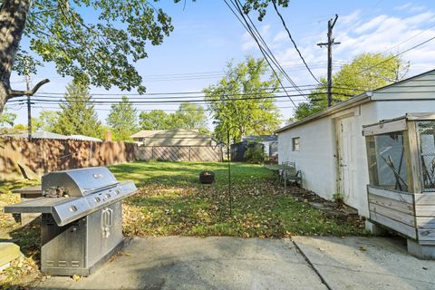 Tiny photo for 1452 Burnley Square N, Columbus, OH 43229 (MLS # 225037383)