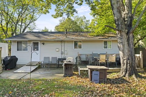 Tiny photo for 1452 Burnley Square N, Columbus, OH 43229 (MLS # 225037383)