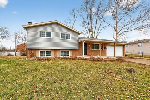 Photo of 559 Allview Court, Westerville, OH 43081 (MLS # 226004702)