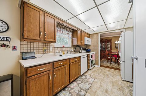 Tiny photo for 2208 Otter Lane, Dublin, OH 43016 (MLS # 225044657)