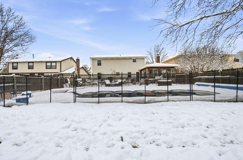 Tiny photo for 2208 Otter Lane, Dublin, OH 43016 (MLS # 225044657)