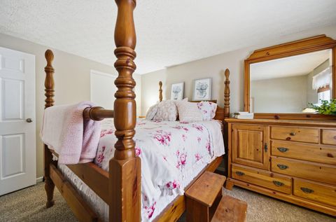 Tiny photo for 2208 Otter Lane, Dublin, OH 43016 (MLS # 225044657)