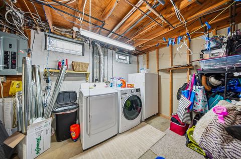 Tiny photo for 2208 Otter Lane, Dublin, OH 43016 (MLS # 225044657)