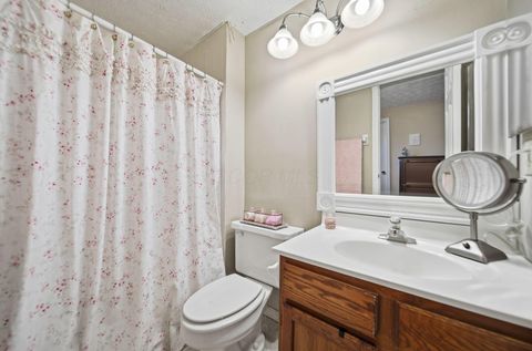 Tiny photo for 2208 Otter Lane, Dublin, OH 43016 (MLS # 225044657)