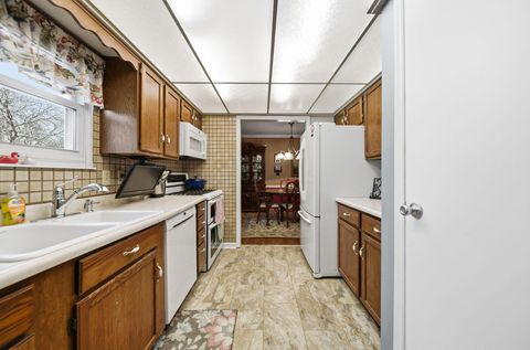 Tiny photo for 2208 Otter Lane, Dublin, OH 43016 (MLS # 225044657)