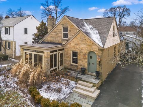 Tiny photo for 271 S Cassingham Road, Bexley, OH 43209 (MLS # 226003103)