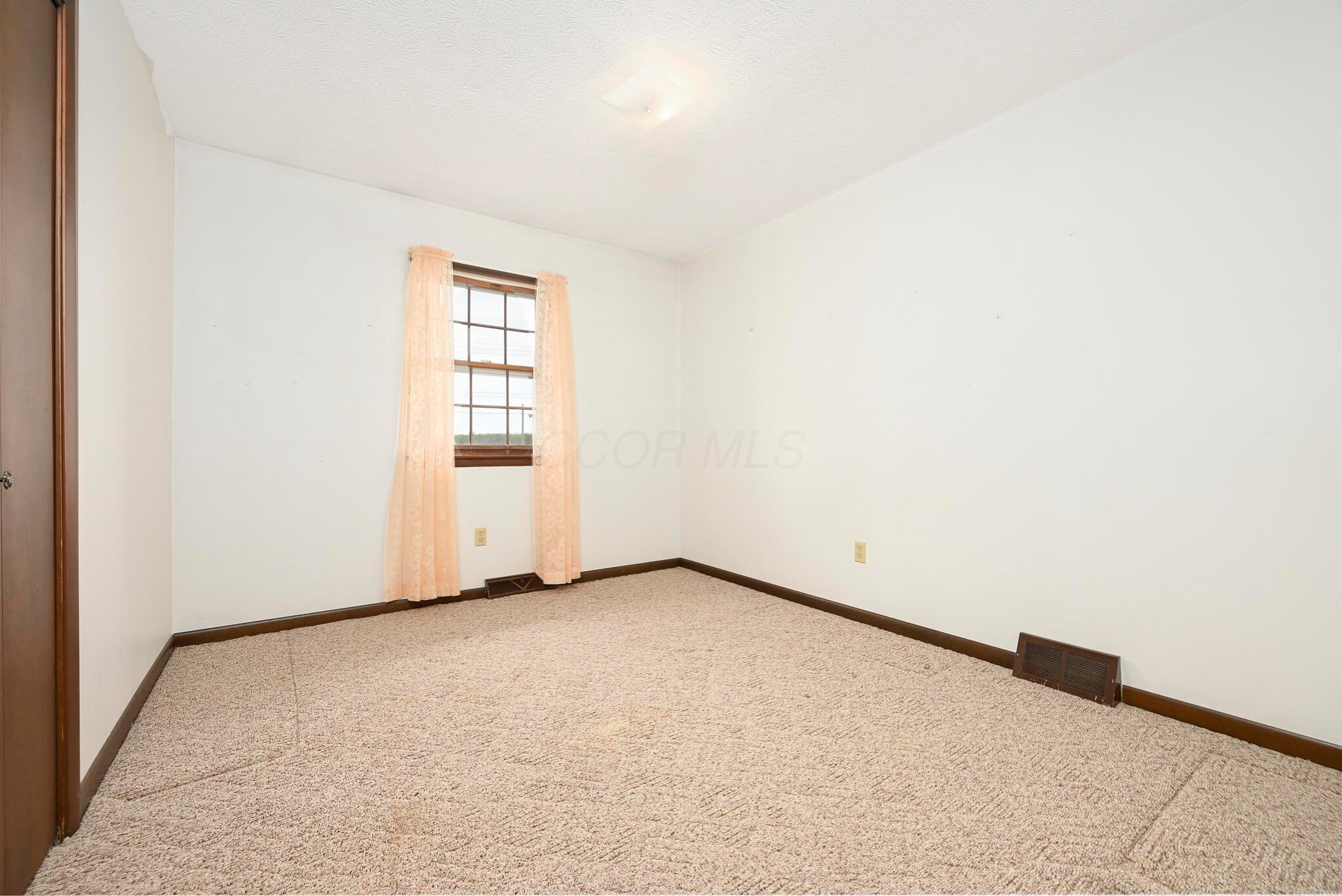 650 County Road 32, Bellefontaine, Ohio image 6
