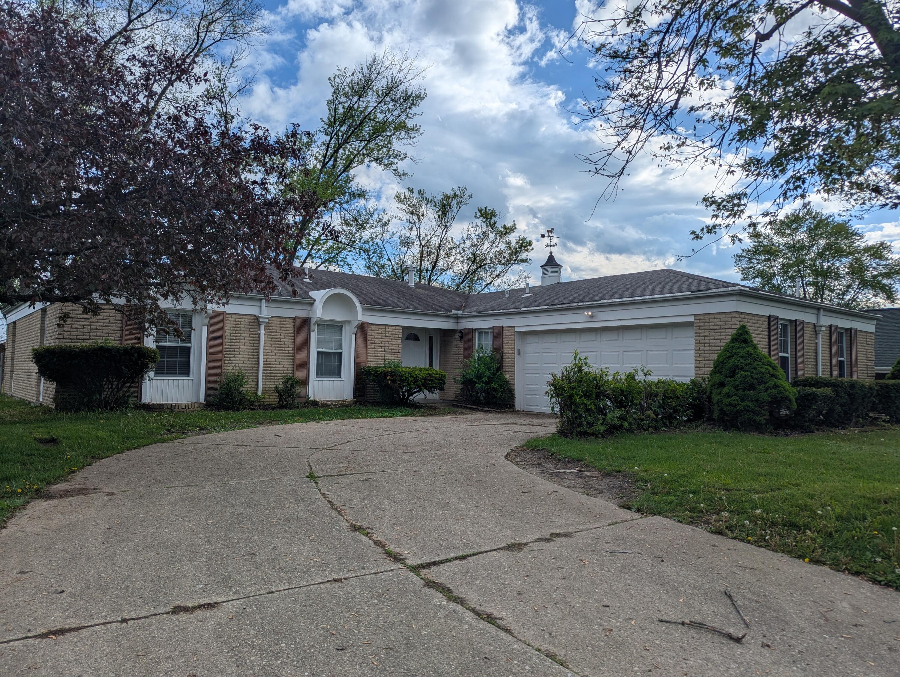 351 Villa Road, Springfield, Ohio image 1